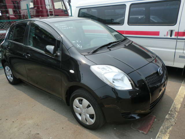 http://www.wy-it.jp/car/2007MODEL%20TOYOTA%20VITZ%20SCP90-2027153%20P7.jpg