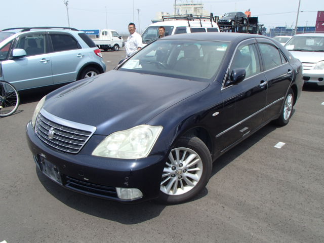 http://www.wy-it.jp/car/GRS180-5005947_P5190261.JPG